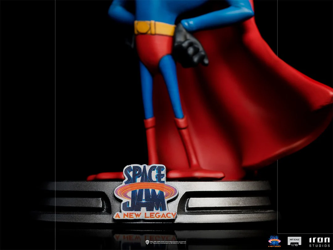 Daffy Duck Superman Space Jam: A New Legacy Art Scale 1/10 Iron Studios - Image 5