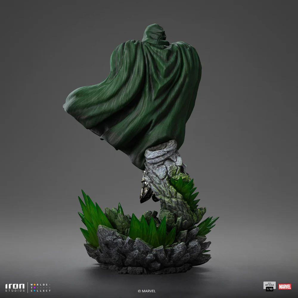 Doctor Doom - Infinity Gauntlet Diorama - BDS Art Scale 1/10 - Iron Studios - Image 4