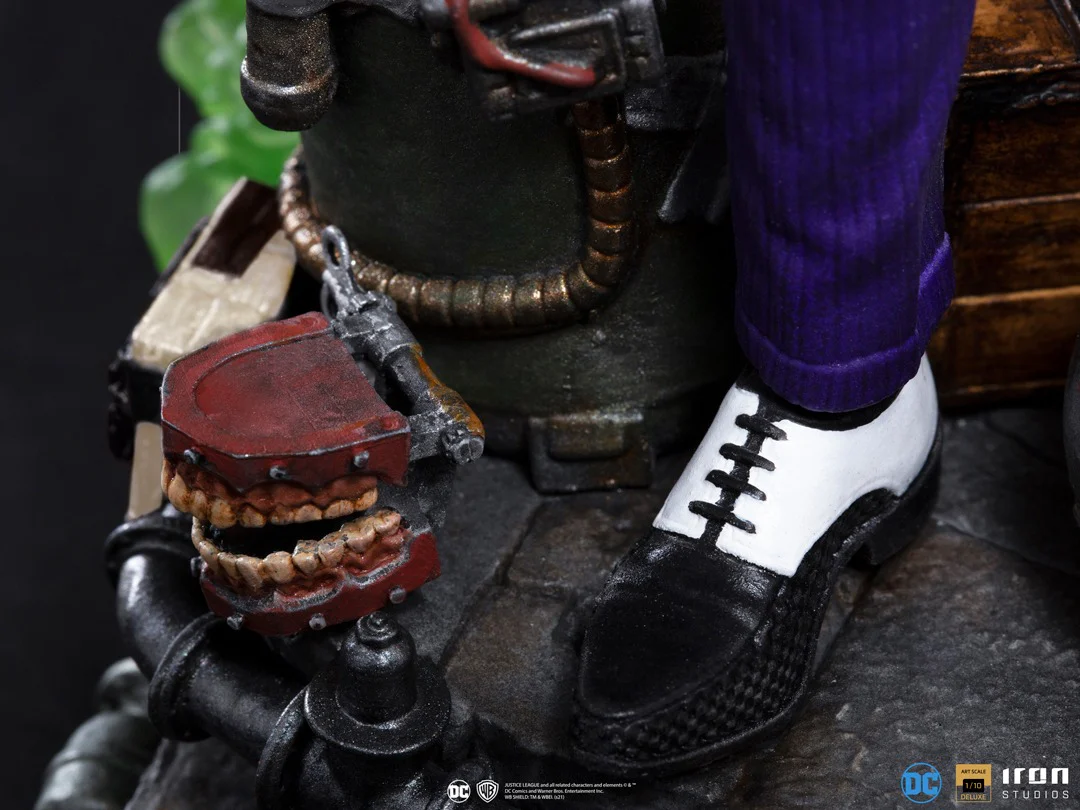 The Joker Deluxe - DC Comics - Art Scale 1/10 - Iron Studios - Image 6