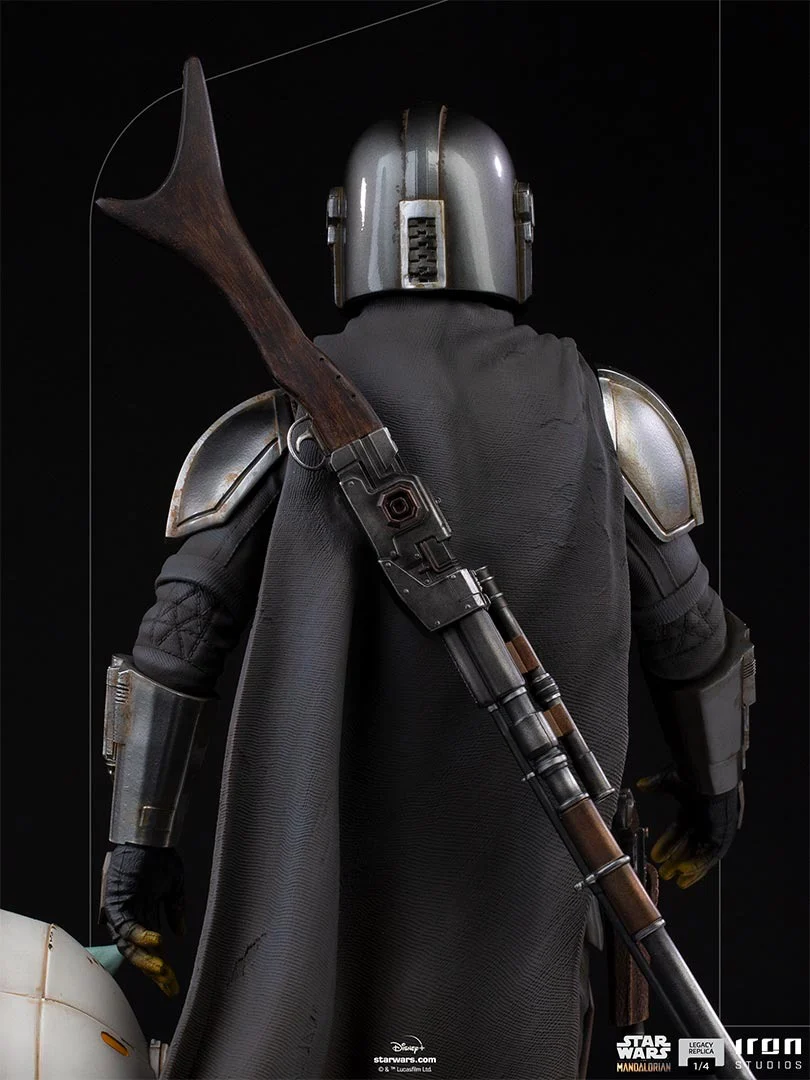 The Mandalorian and The Child - Star Wars: The Mandalorian - Legacy Replica 1/4 - Iron Studios - Image 6